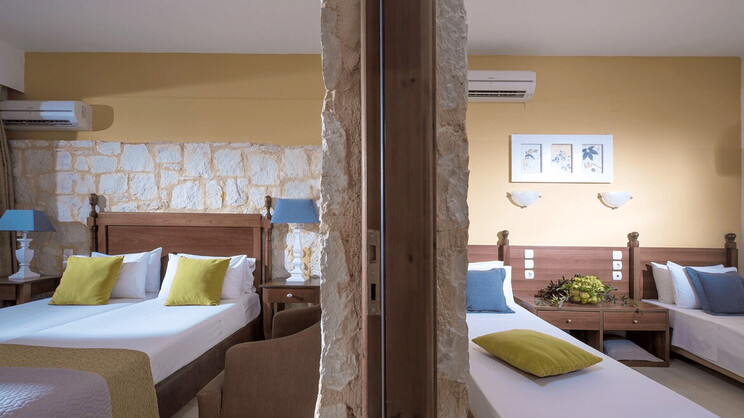 Family Room Sea View